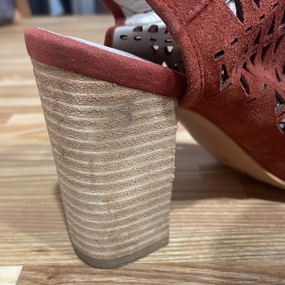 Jeffrey Campbell Open Toe Wedge - Picture 8 of 8